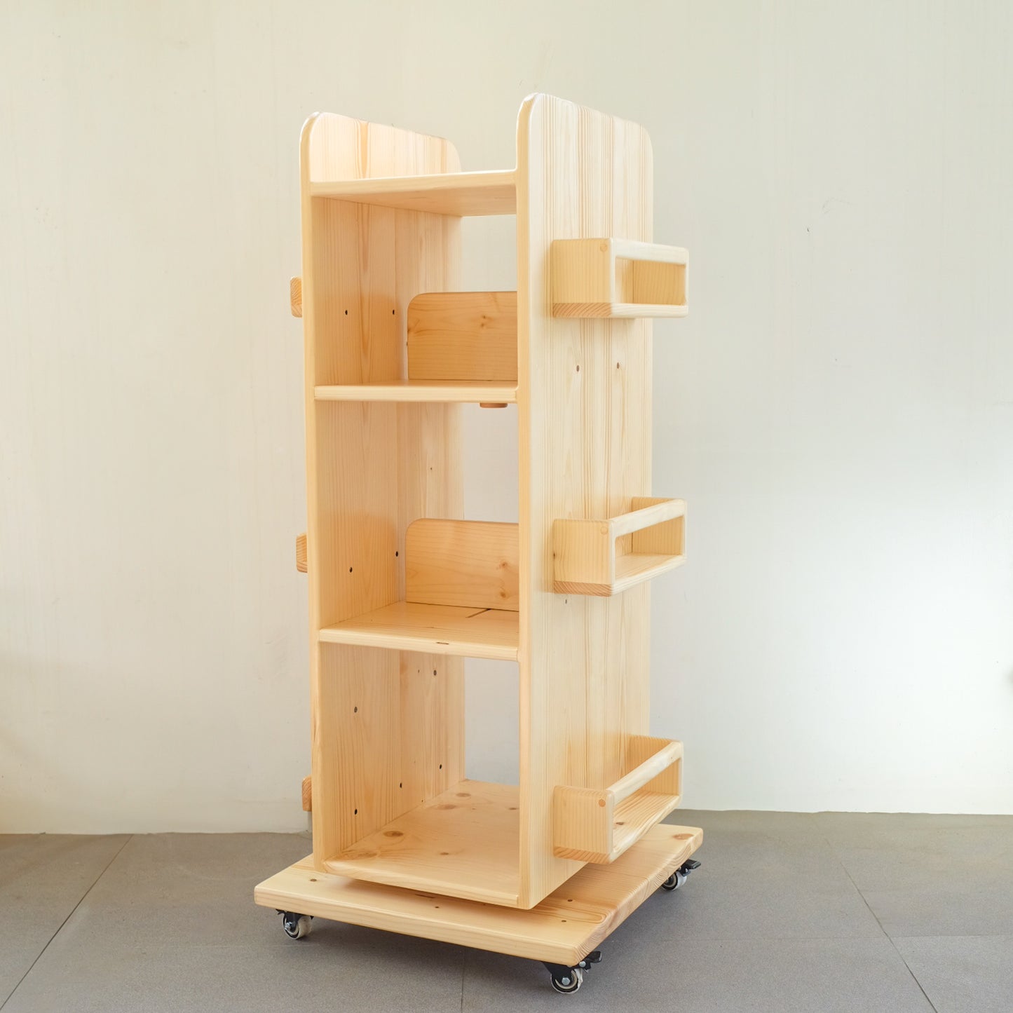 Rotating Bookshelf