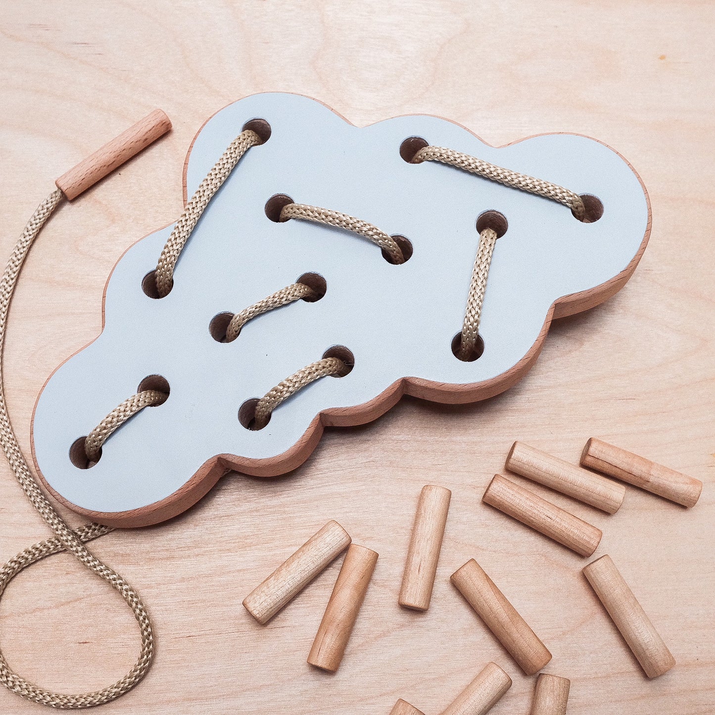 Lacing Toy - Cloud